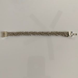 Custom jewelry bracelet